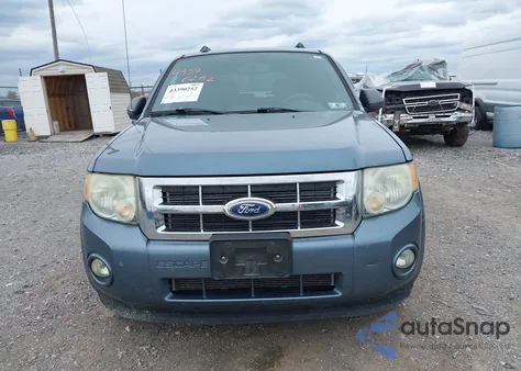 2011 Ford Escape Xlt from USA, damaged, VIN 1FMCU9DG5BKB85002